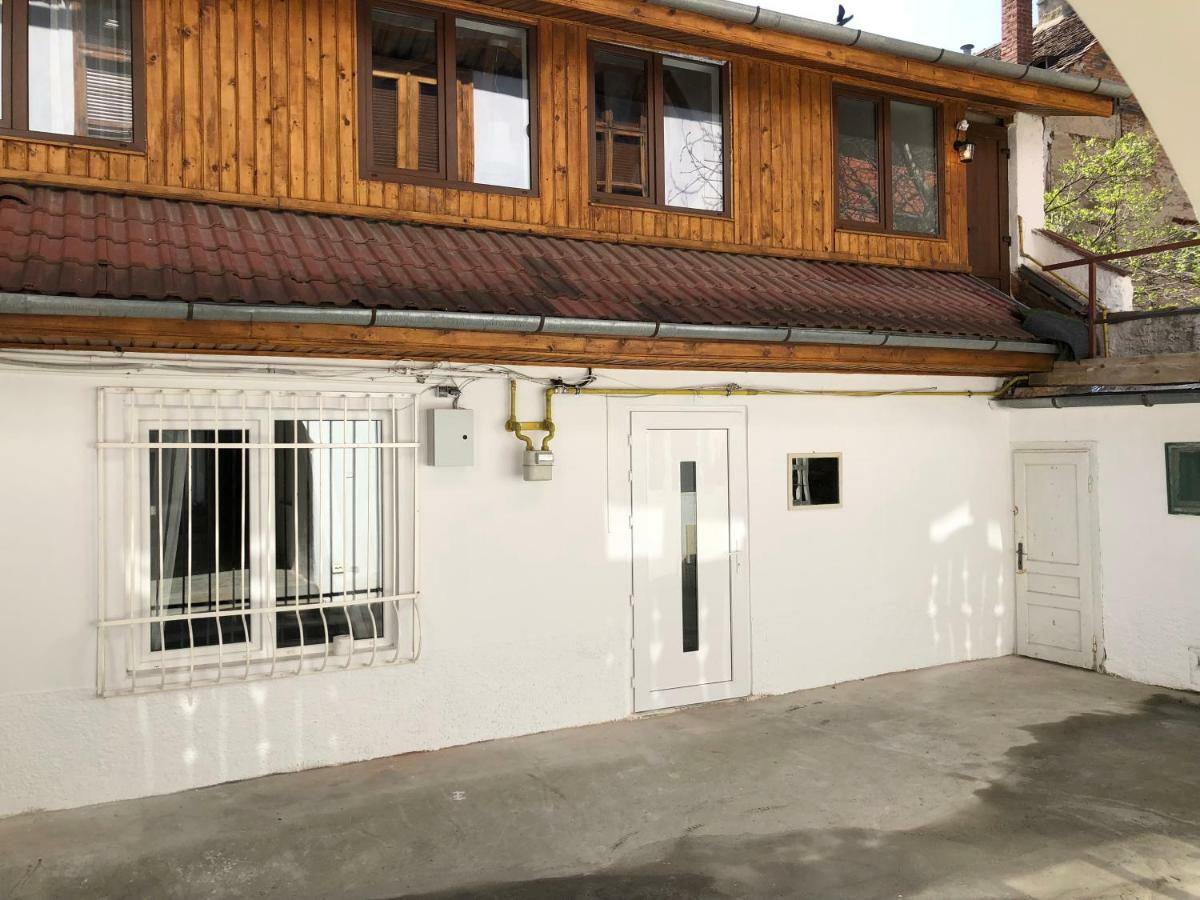 Bb'S Cosy Apartments Брашов Экстерьер фото